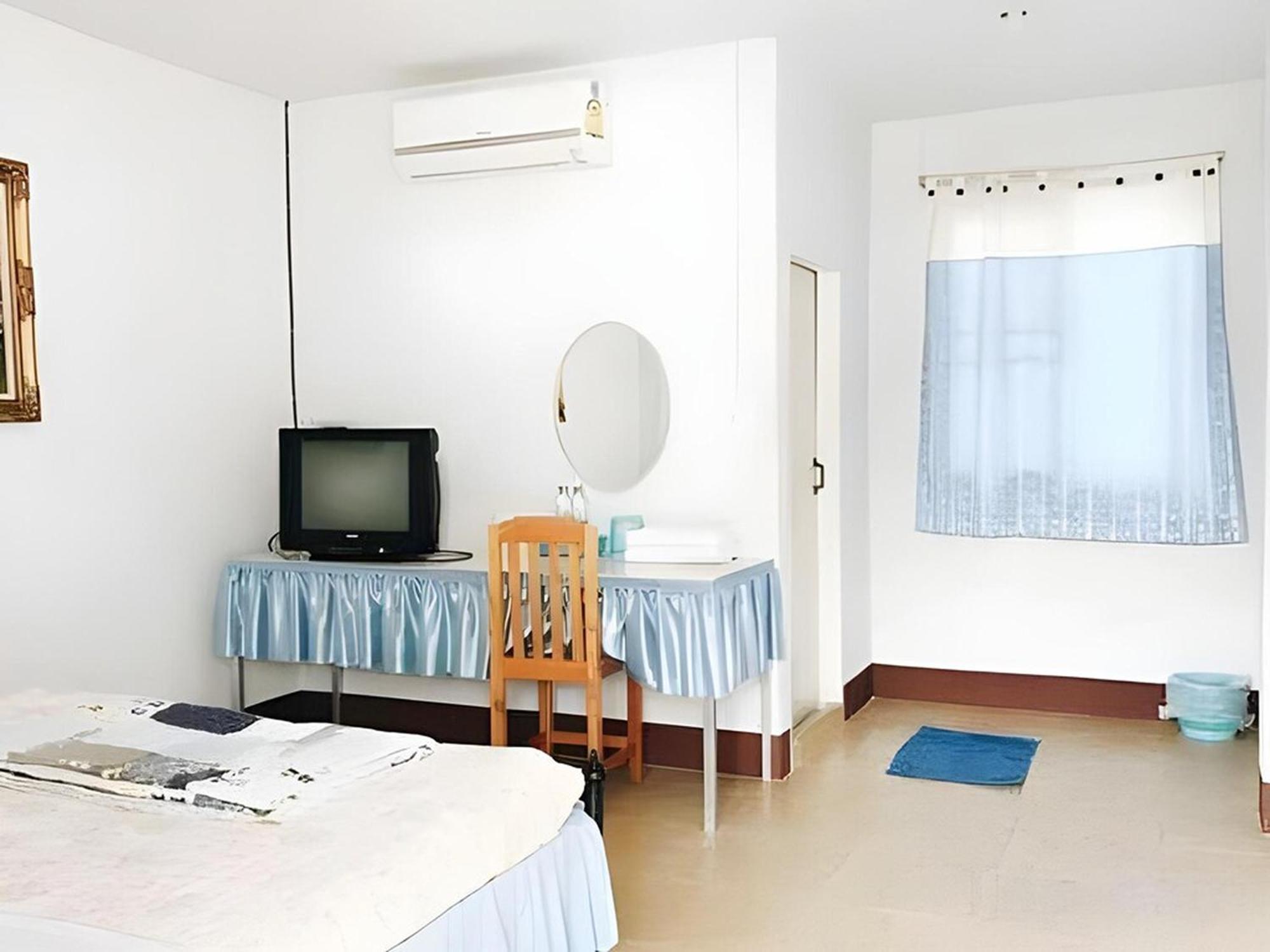 Baan Nuk Anong Hotel Chiang Rai Exterior foto